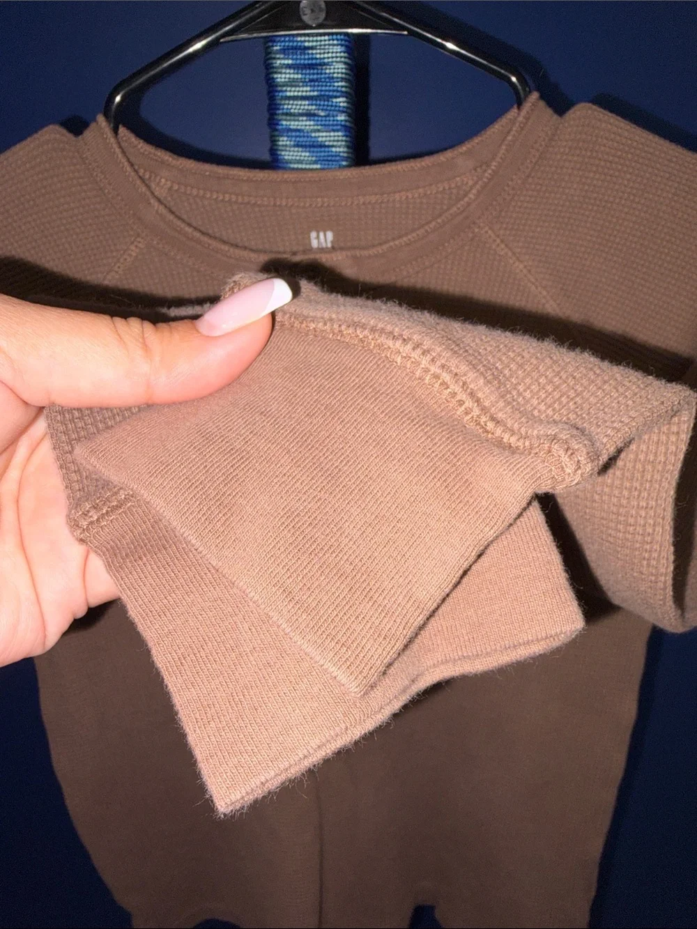 Gap- Boys Brown Thermal Henley Shirt Size Medium
